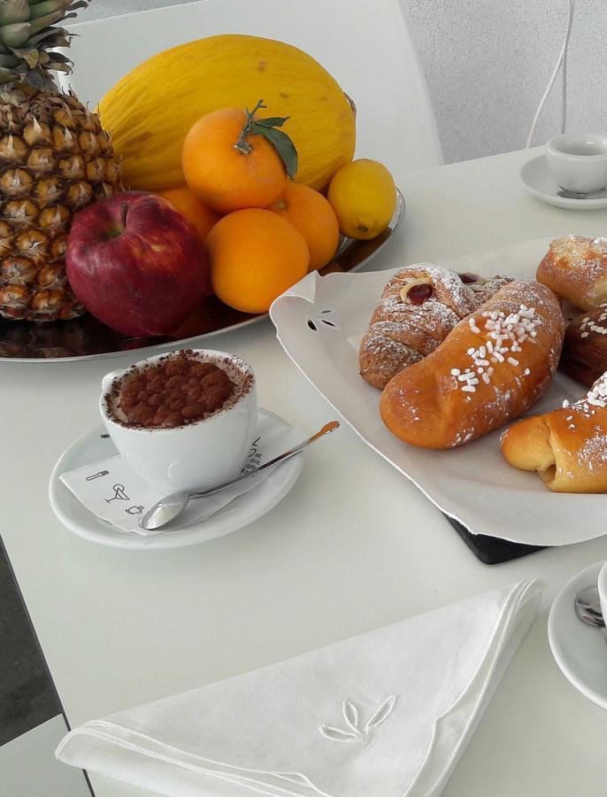 Smart B&B Салерно Экстерьер фото
